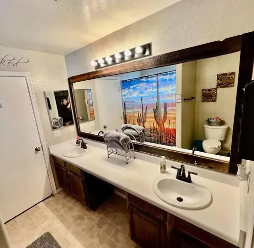 Pool Heat Pet Friendly * Glendale