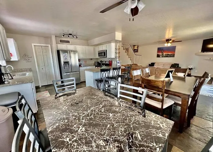 Pool Heat Pet Friendly Holiday home Glendale