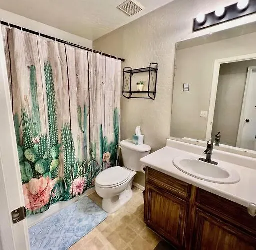 Holiday home Pool Heat Pet Friendly