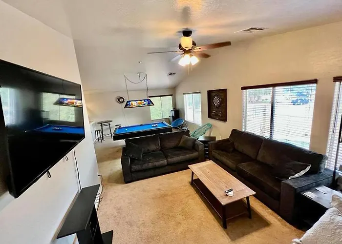 Pool Heat Pet Friendly Glendale